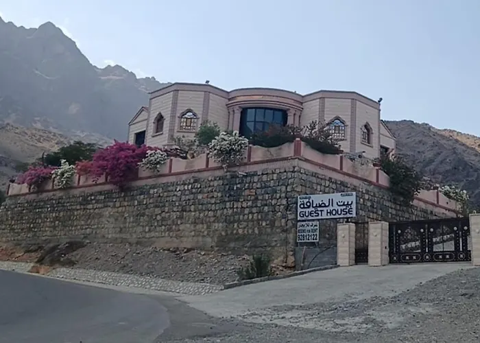 Majan View Near Wakan